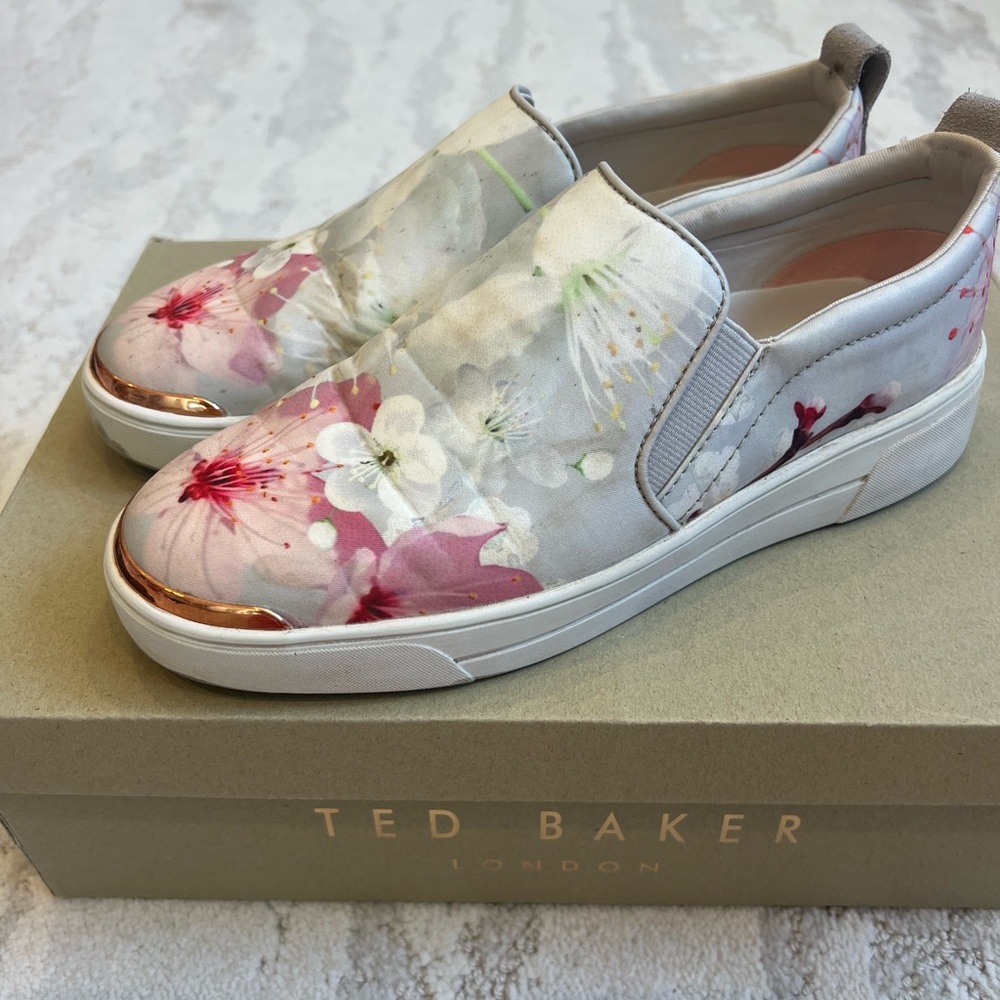 Ted Baker London Pink and White Floral Sneakers